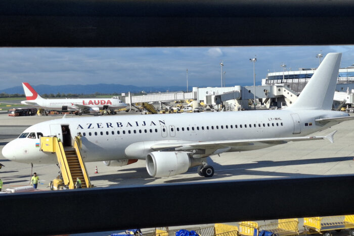 Azerbaijan Airlines - HESTON A320